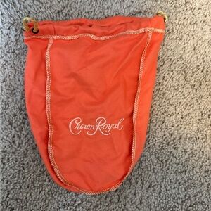 750 mL Crown Royal Peach Bags